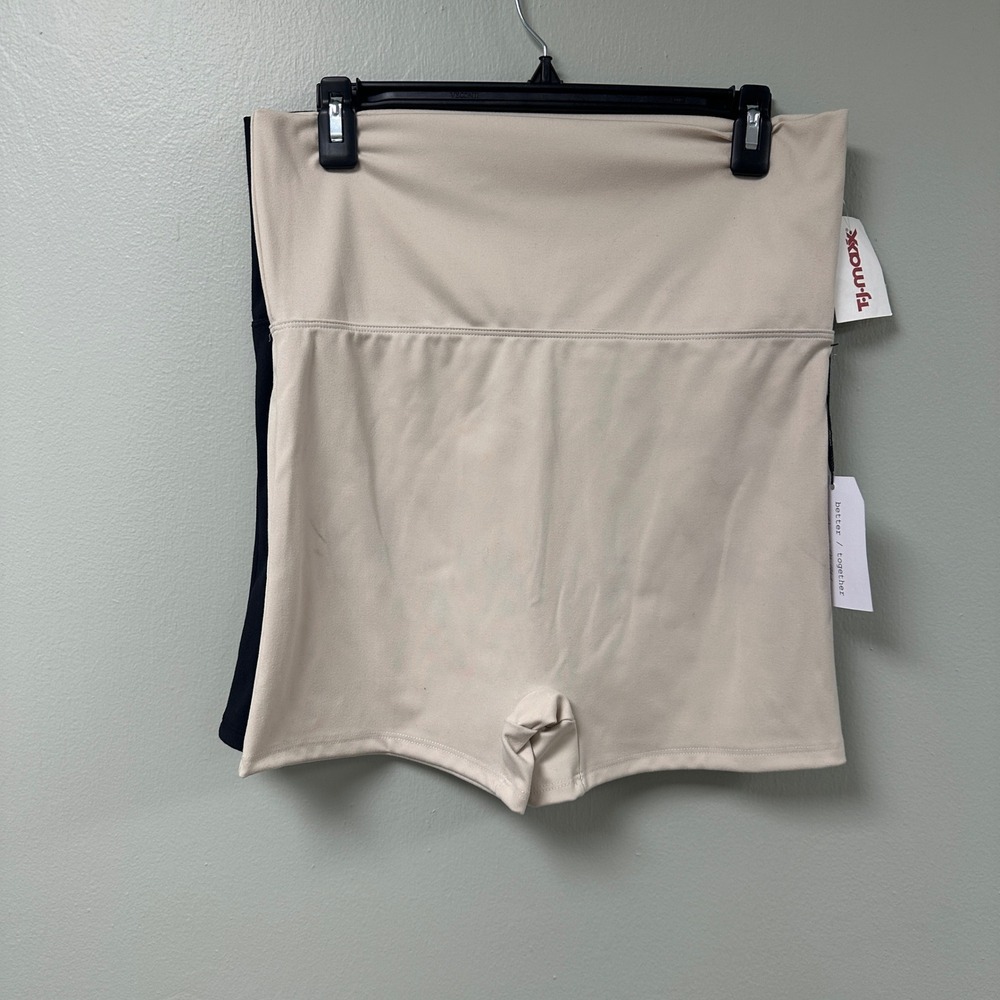 Better‎ Together Womens High Waisted Biker Shorts 2 Pack Black Beige Large NWT